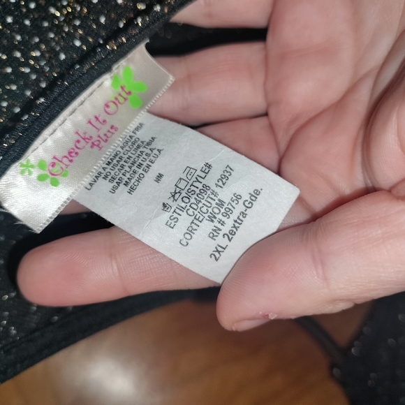 NEW Check It Out Plus Size Gown Metallic Gold Glitter Dress 2X, 2XL - Picture 10 of 11